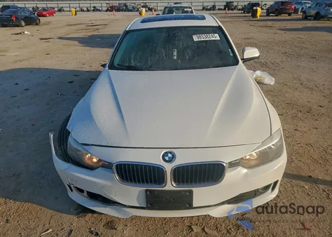 2014 BMW 328 Xi Sulev z USA, uszkodzony, nr VIN WBA3B5C59EP652445